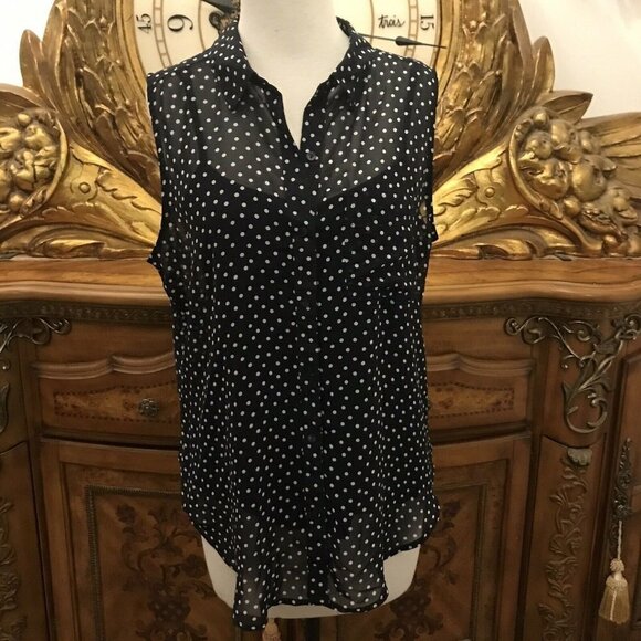 LIZ CLAIBORNE. Size M. Semi Sheer Sleeveless Top w/ attached Cami.   B17 - Picture 1 of 7